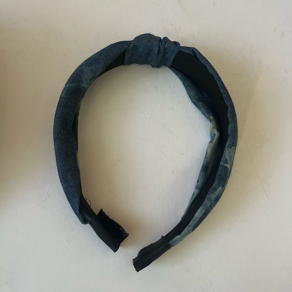 Bundle of Hair Accessories 8 headbands & Kitsch Hair Coils - Picture 3 of 15